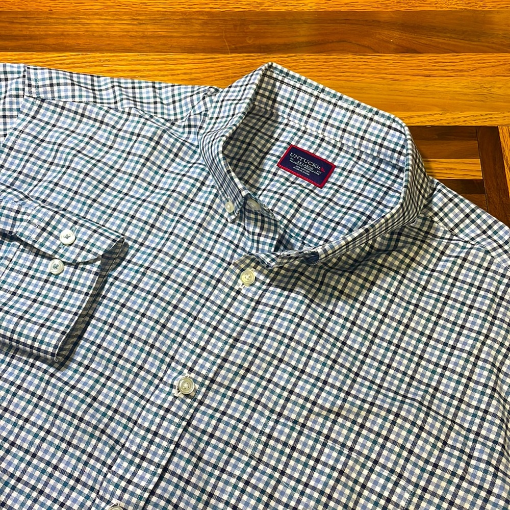 UNTUCKit mens 2XL XXL relaxed fit wrinkle free blue white checkered oxford EUC